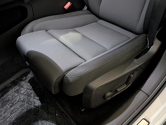 Polestar 2 10 of 29