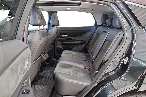 Nissan Ariya 13 of 28