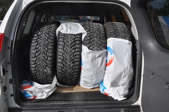 Toyota Land Cruiser 15 of 15