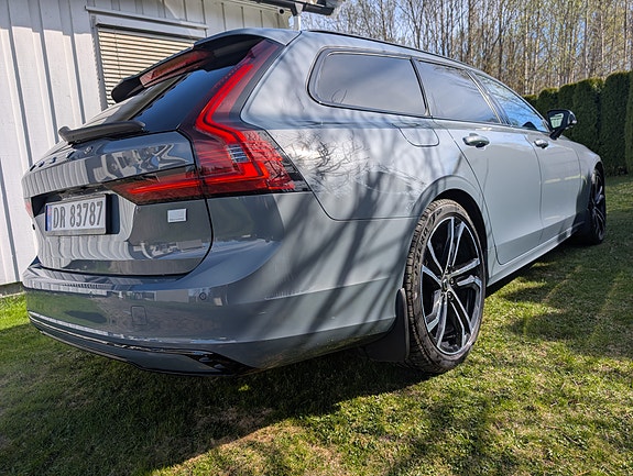 Volvo V90 4 of 13