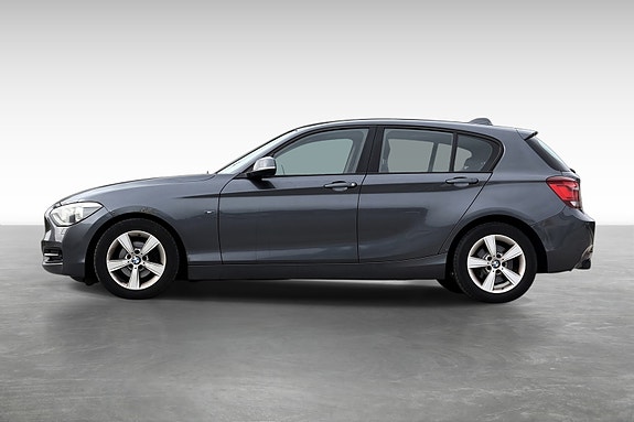 BMW 116d 4 of 12