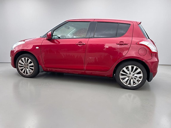 Suzuki Swift 6 of 13