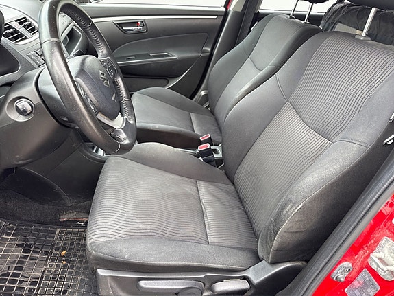 Suzuki Swift 9 of 13