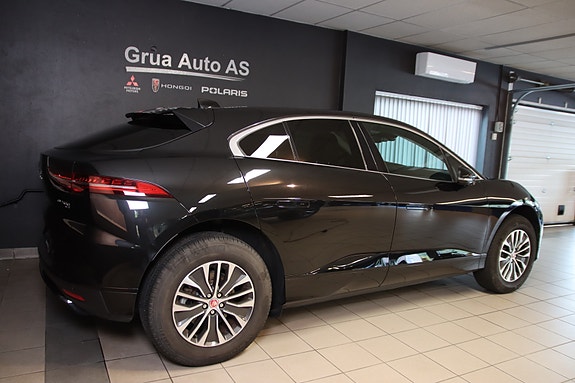 Jaguar I-PACE 4 of 25