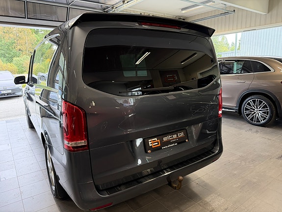 Mercedes-Benz Vito 5 of 27