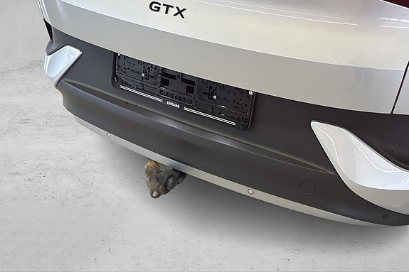 Volkswagen ID.4 GTX 7 of 23