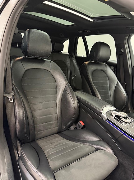 Mercedes-Benz C220 d 25 of 30