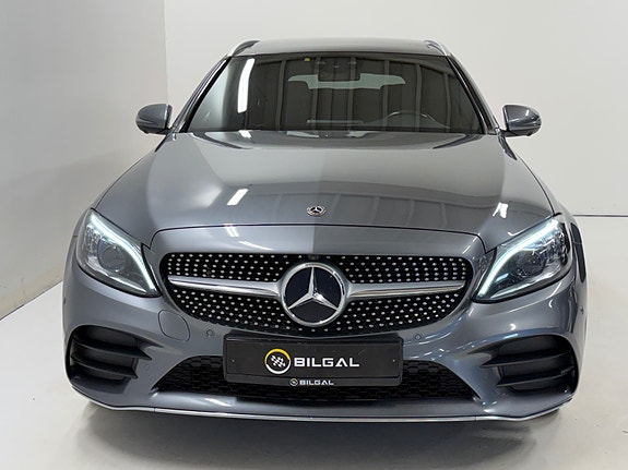 Mercedes-Benz C220 d 3 of 30