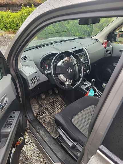 Nissan X-Trail 5 of 6