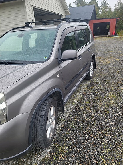 Nissan X-Trail 4 of 6