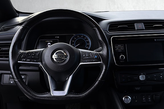 Nissan Leaf 8 of 26