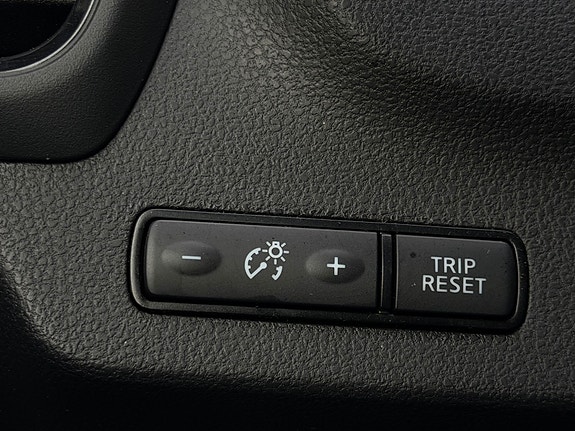 Nissan Leaf 22 of 26