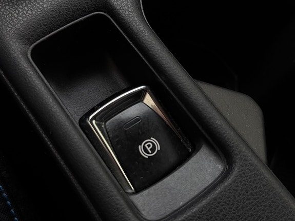 Nissan Leaf 25 of 26