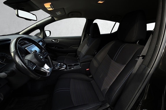 Nissan Leaf 10 of 26