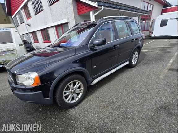 Volvo XC90 7 of 22
