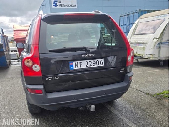 Volvo XC90 5 of 22