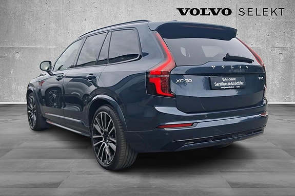 Volvo XC90 6 of 30