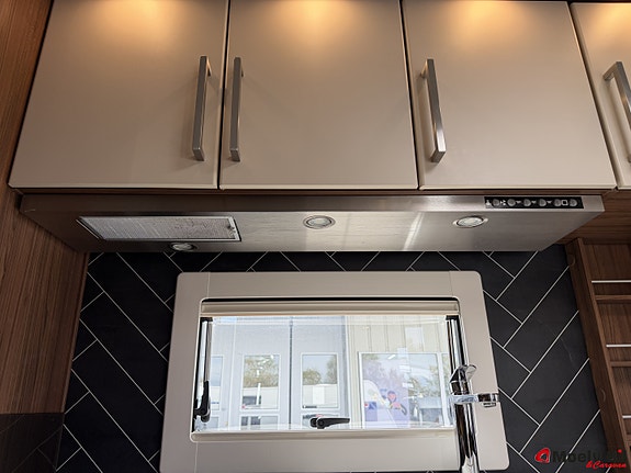 Polar 620 BQD-ALDE-SOLCELLE-LITHIUM-GASSKOMFYR-MICRO-QUEENBED-STORT BAD-FANTASTISK HELÅRSVOGN++ 22 of 30
