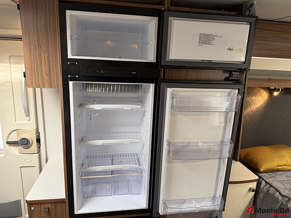 Polar 620 BQD-ALDE-SOLCELLE-LITHIUM-GASSKOMFYR-MICRO-QUEENBED-STORT BAD-FANTASTISK HELÅRSVOGN++ 24 of 30