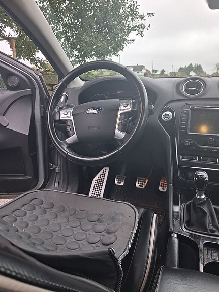 Ford Mondeo 12 of 13