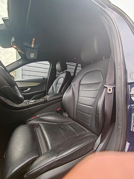 Mercedes-Benz C350 e 8 of 15