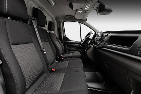 Ford Transit Custom 20 of 23