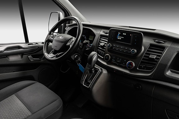Ford Transit Custom 21 of 23