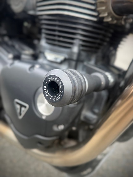 Triumph Speed Twin 1200 8 of 11