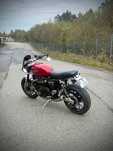 Triumph Speed Twin 1200 7 of 11