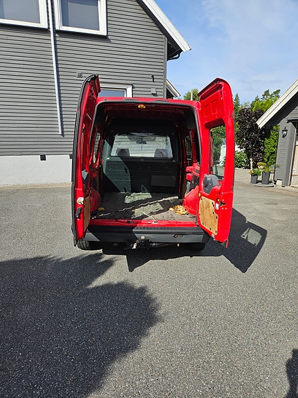 Ford Transit Connect 5 of 7