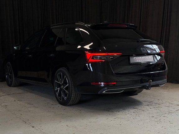 Skoda Superb 8 of 30