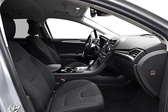 Ford Mondeo 8 of 19