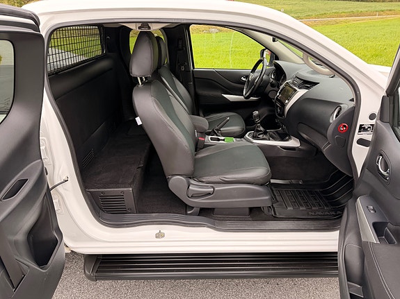 Nissan Navara 19 of 30