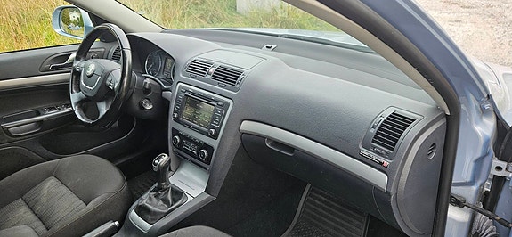 Skoda Octavia 11 of 19
