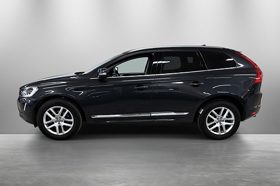Volvo XC60 2 of 26