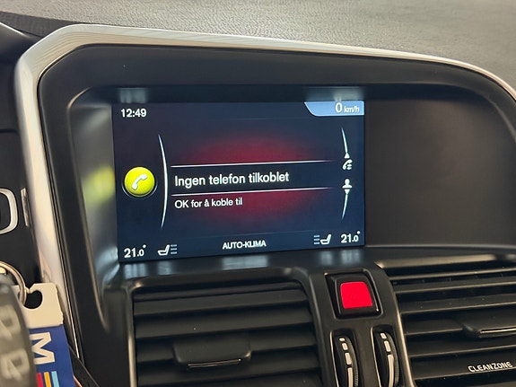 Volvo XC60 21 of 26