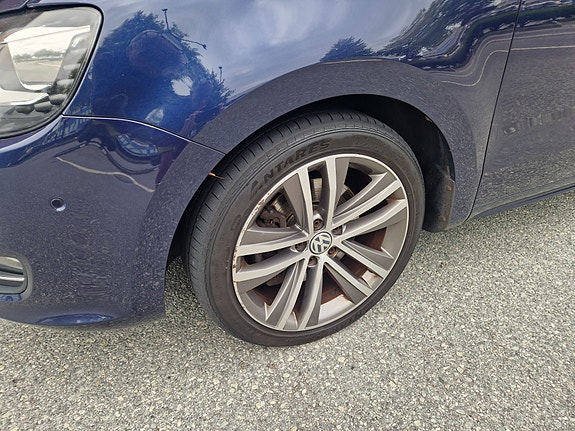 Volkswagen Sharan 6 of 28