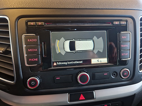 Volkswagen Sharan 25 of 28