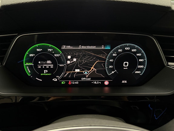 Audi e-tron 23 of 30