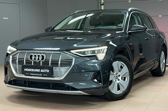 Audi e-tron 2 of 30