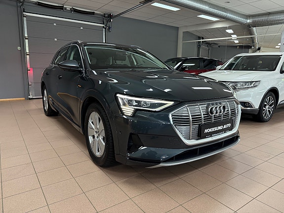 Audi e-tron 5 of 30