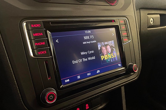 Volkswagen Caddy Maxi 11 of 29