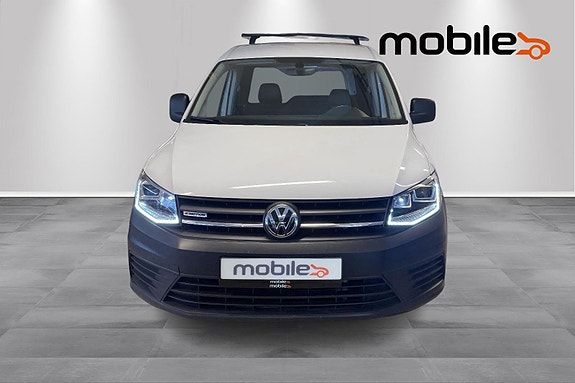 Volkswagen Caddy Maxi 18 of 29