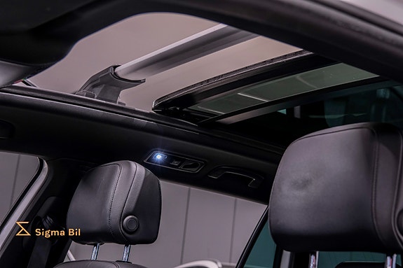 Volkswagen Passat 20 of 30
