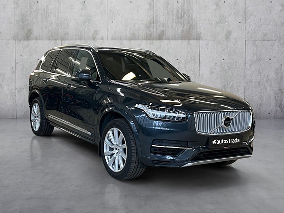 Volvo XC90 7 of 30