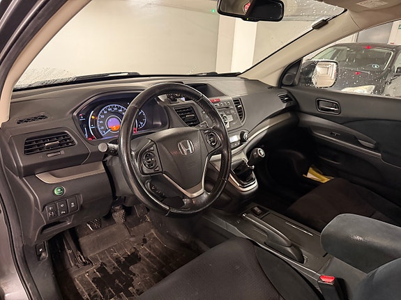 Honda CR-V 13 of 29