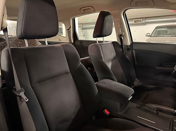 Honda CR-V 12 of 29
