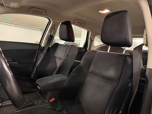 Honda CR-V 14 of 29