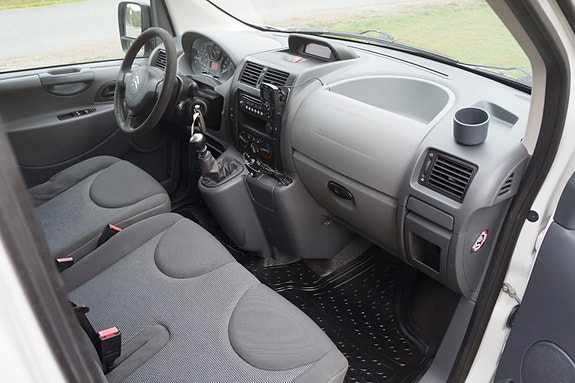 Citroen Jumpy 23 of 23
