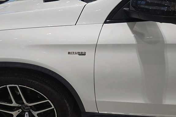 Mercedes-Benz GLE43 14 of 20